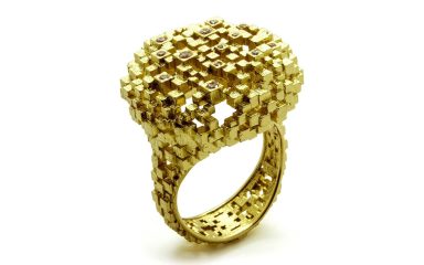 مزیت پرینت سه بعدی طلا نسبت به روش‌های سنتی طلاسازی چیست؟